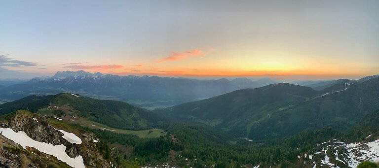 Sonnenaufgangswanderung, Wanderurlaub