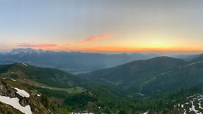 Sonnenaufgangswanderung, Wanderurlaub