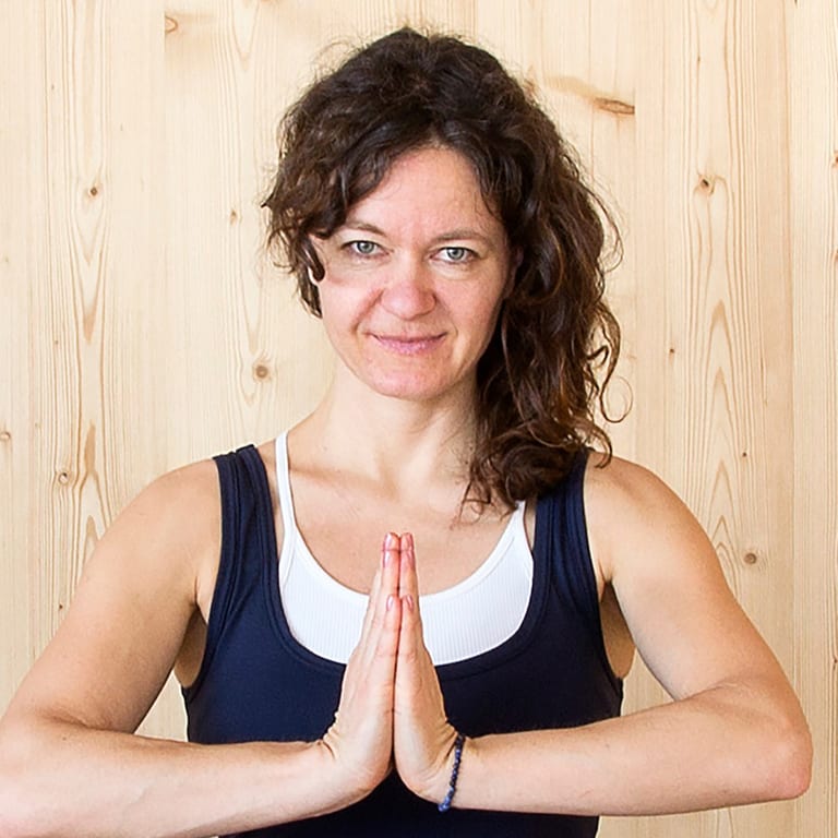 Unsere Yogalehrerin Esther